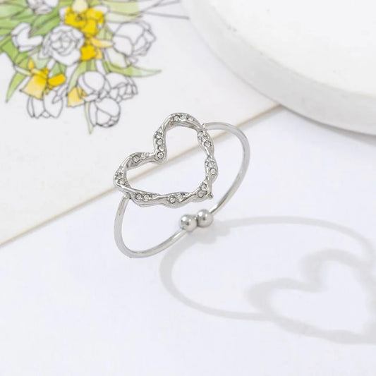 Ring met hartje steentjes zilver