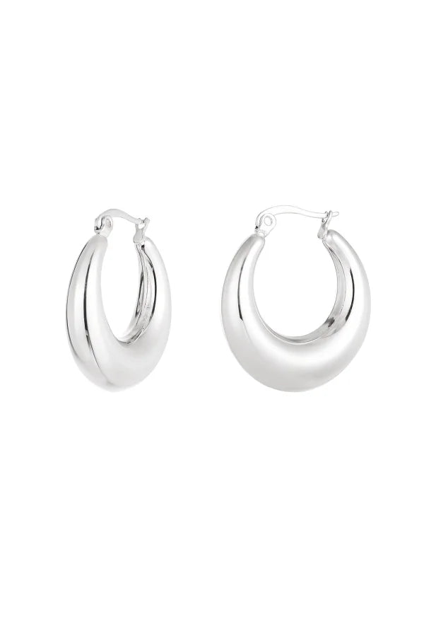 Classy hoops silver