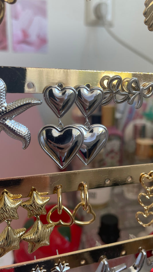 Dubbele hartjes oorbellen zilver