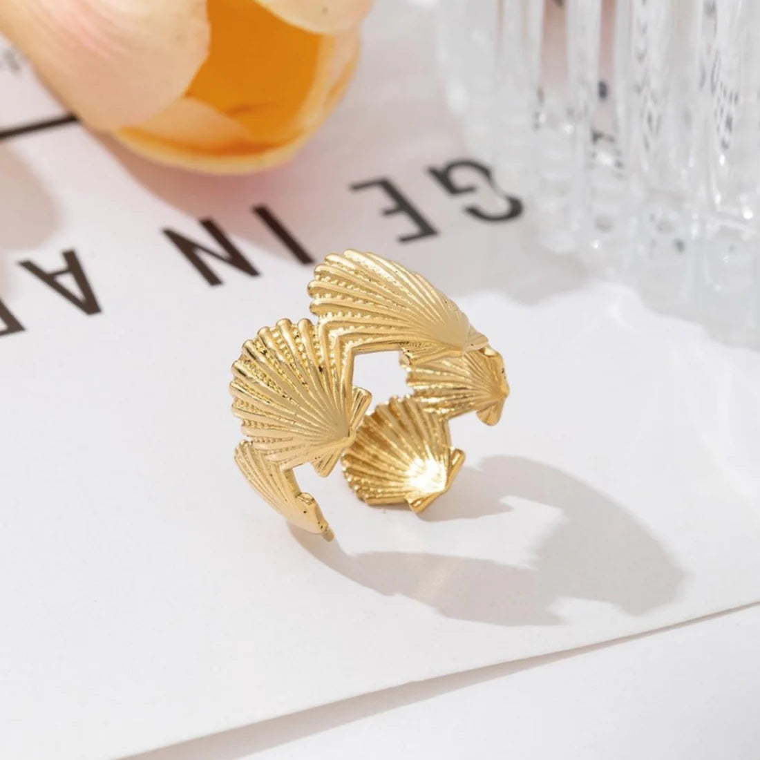 Shell ring goud