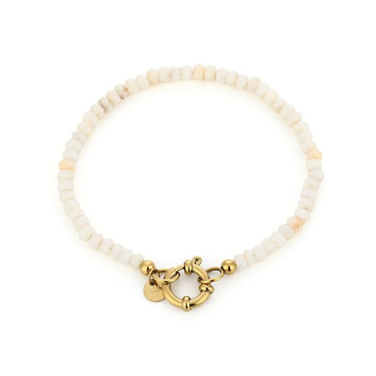 Chique beaded armband wit