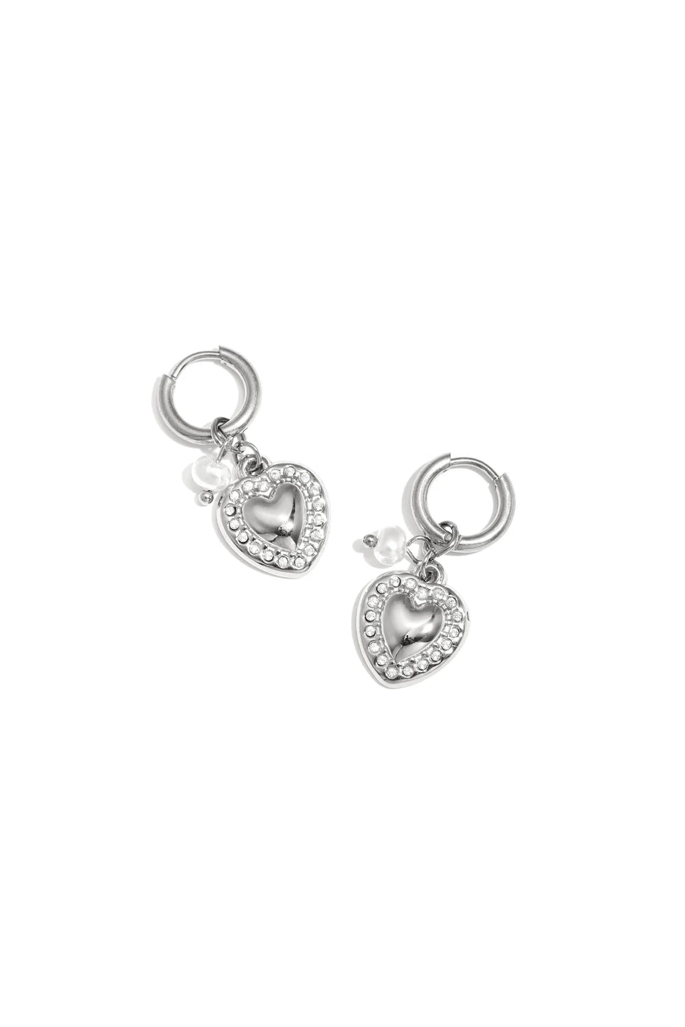 Oorbellen met hartjes charm zilver