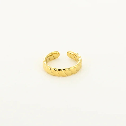 Baguette ring gold